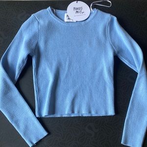Blue cropped ribbed long sleeve